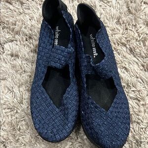 White Mountain Women's Blue Woven Shoes
